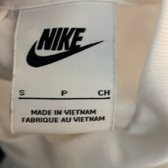 Nike casual women’s jumpsuit -small - Picture 2 of 3